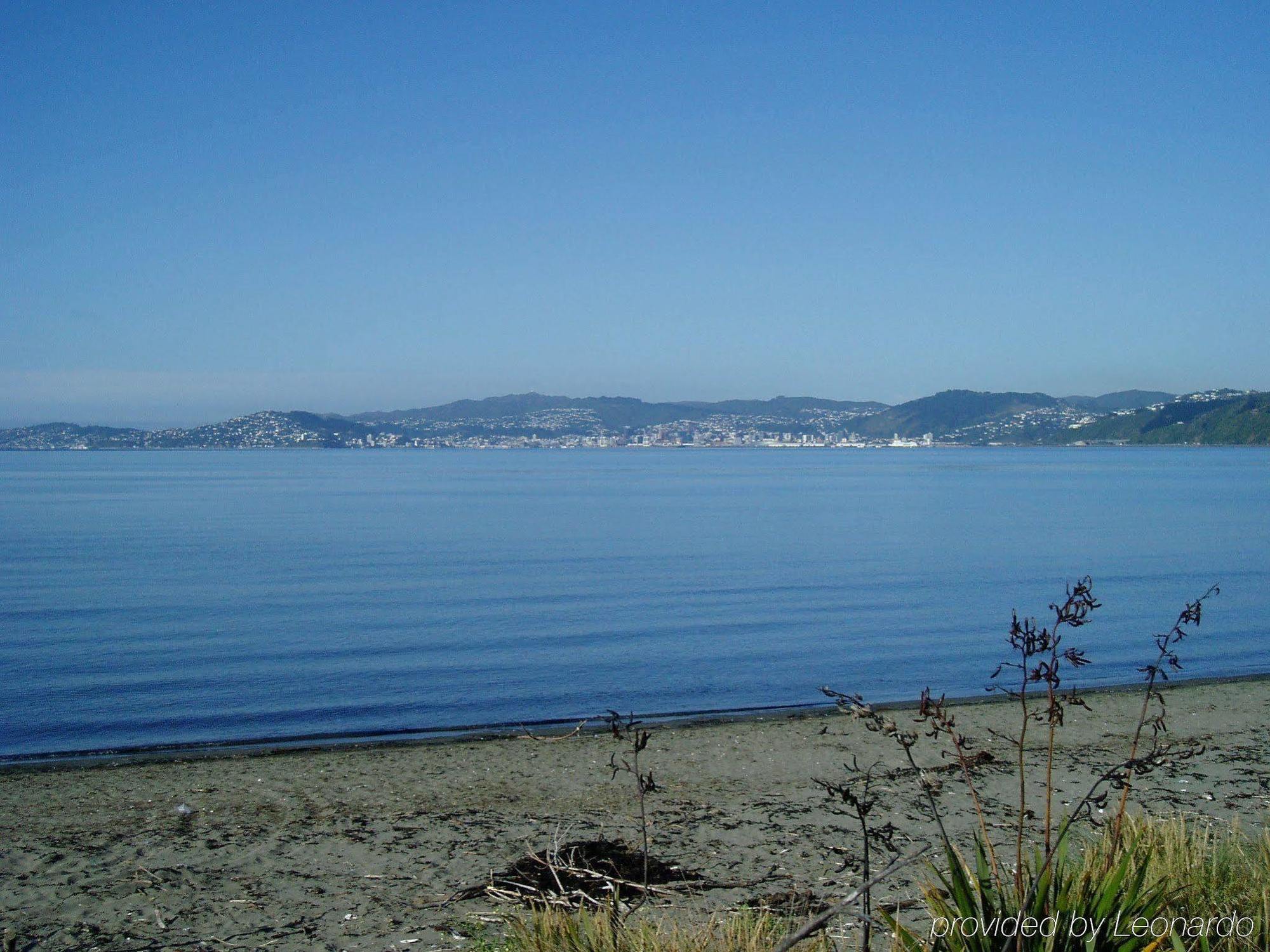 83 By The Sea Motor Lodge Lower Hutt Eksteriør bilde